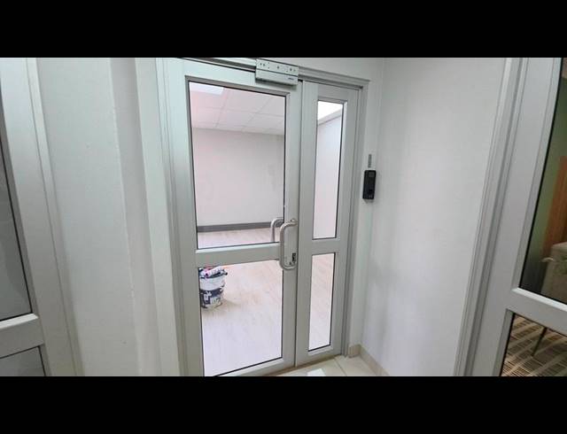 BUSINESS PROPERTY TO RENT IN FAERIE GLEN